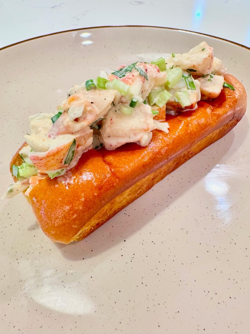 Main Style Lobster Roll